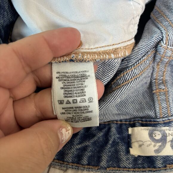 We The Free Shorts Womens 26 Jean Denim Cut Off Distressed Boho Festival Raw Hem - Picture 5 of 10